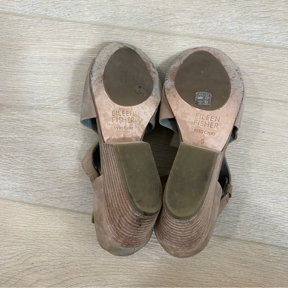 Eileen Fisher Tan Leather Ankle Bootie Heels - Picture 5 of 5
